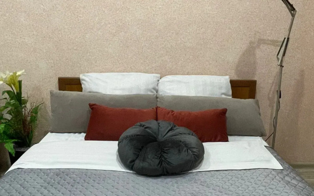 Na Ulitse Kozueva Apartments