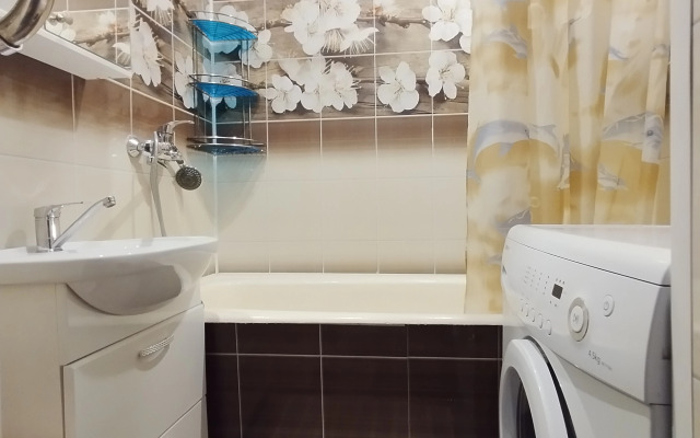 Na Sheksninskom Prospekte 45 Flat