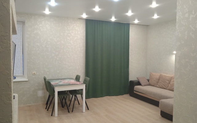 Lyuks 56m U Auri Apartments