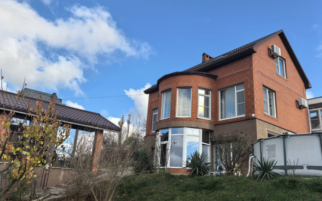 Частный Дом в Абрау