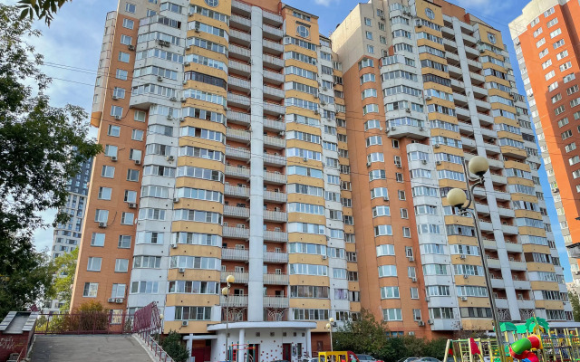 Квартира Welcome Home с Балконом у Метро Народное Ополчение