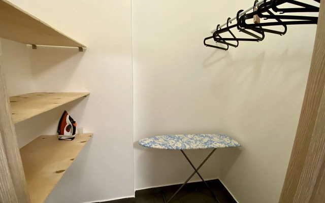 Апартаменты на Ул Академика Парина 46/5