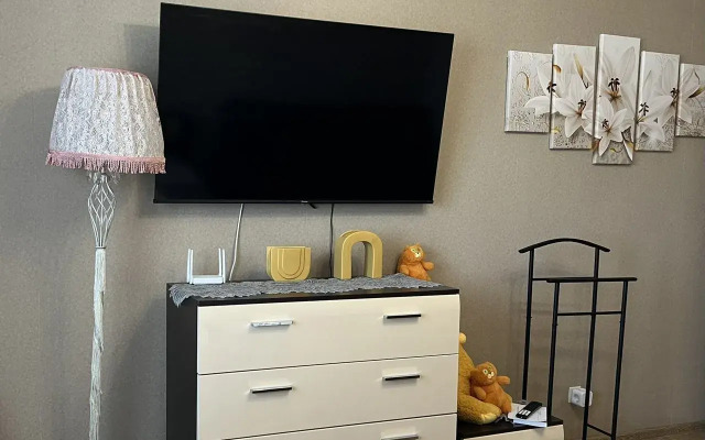 S Shikarnym Vidom na 16 Etazhe Flat
