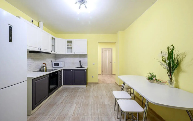 on Yekaterininskaya, 12 Apartament