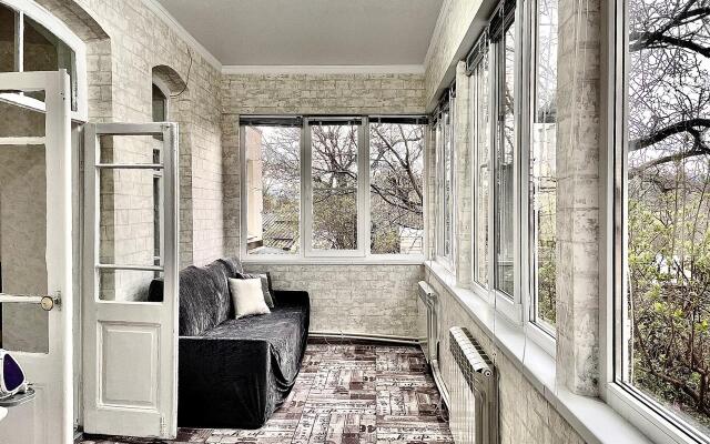 Апартаменты на улице Шаумяна 22