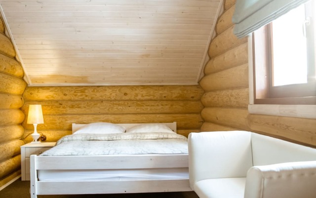 Paratunka Guest House