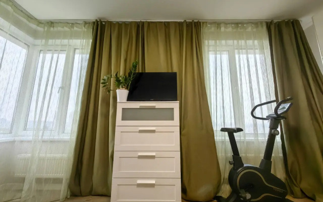 Dizaynerskaya U Krokus Ekspo Flat
