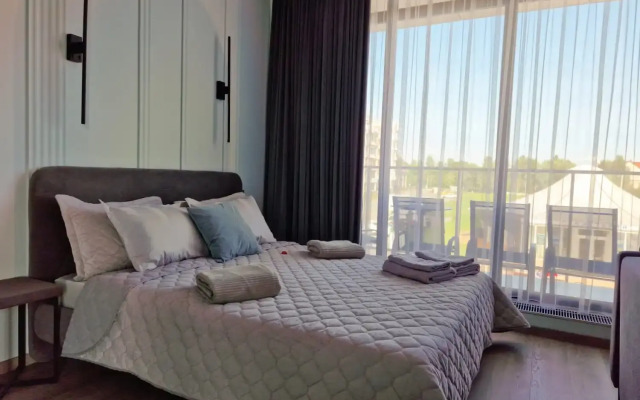 Lagoon Na Gagarina, 87 Apartaments