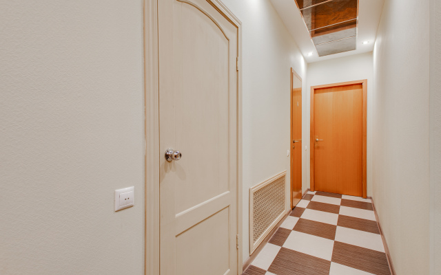 Na Belorysskaya 10 Apartments
