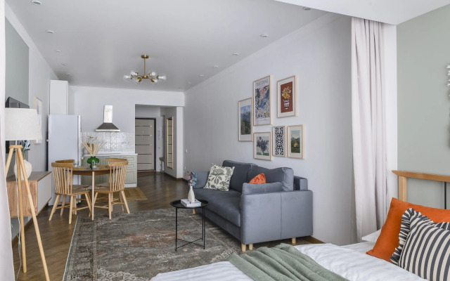 Arbat, Zolotoy Kvadrat, Istoricheskiy Tsentr Almaty Flat