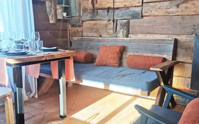 Grushovaya Voda Glamping