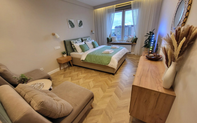 S khammamom v tsentra Kaliningrada Flat