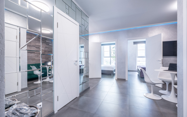 Bolshoi by Roomers Apartments