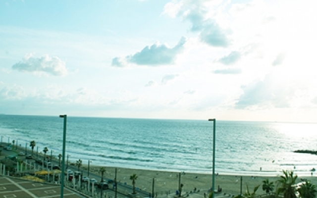 Luxury Suites by Notaly Ariel - Carmel Beach Apartments