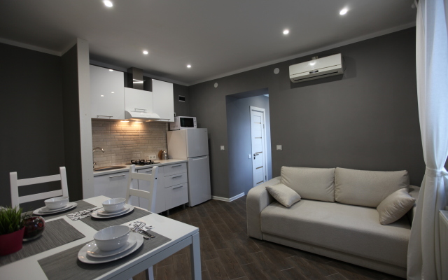 Apartment Golitsyna 19
