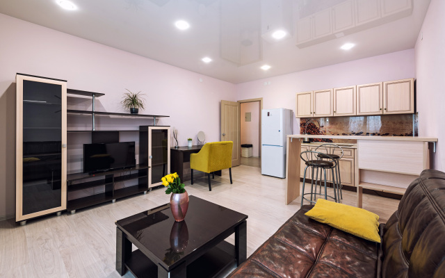 SC Ostrovskogo 93D 23fl Apartments