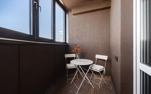 Apartments S Zakhvatyvayuschim Vidom Na Prospekt Dzerzhinskogo