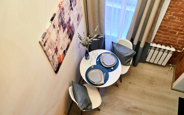 FlatStay Chaykovskogo 6 Apartments