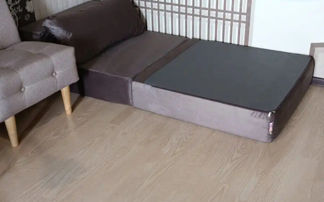 Vozle Zh. D Vokzala Flat