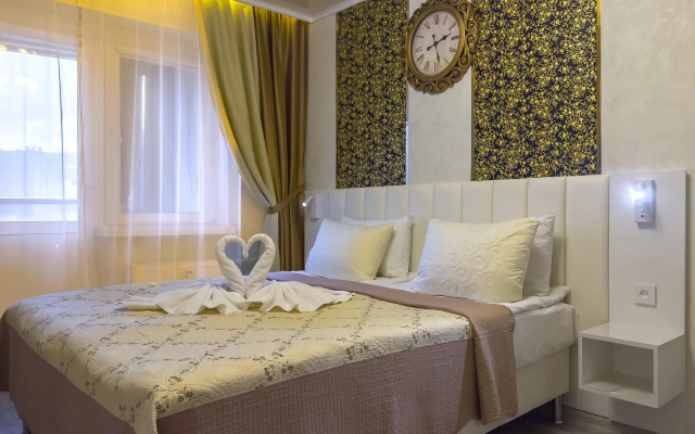 Квартира у Метро и Ладожского Вокзала