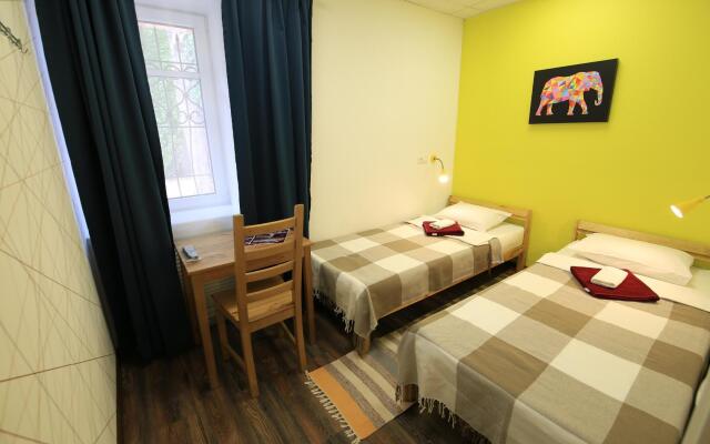 Хостел Artist Hostel Семейный на Басманной