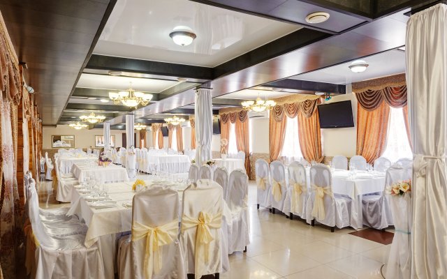 Khutorok Hotel