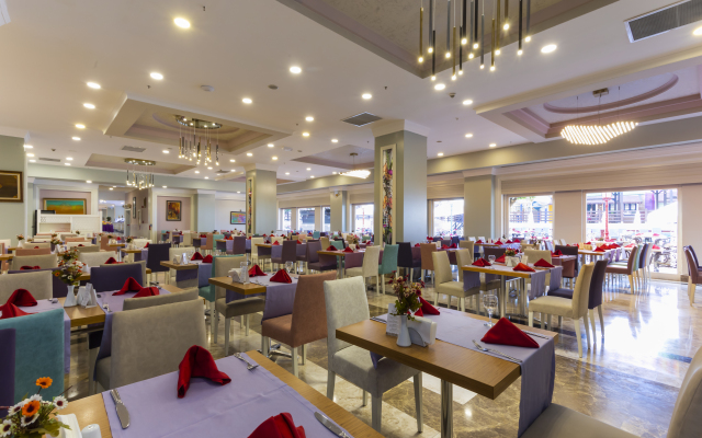 Orange County Kemer Hotel