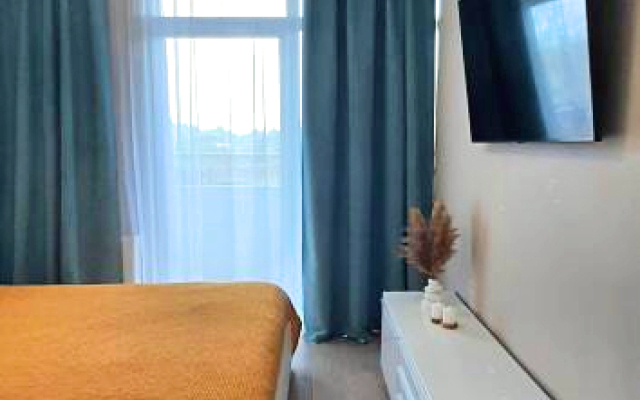 Pryamo U Morya Apartments