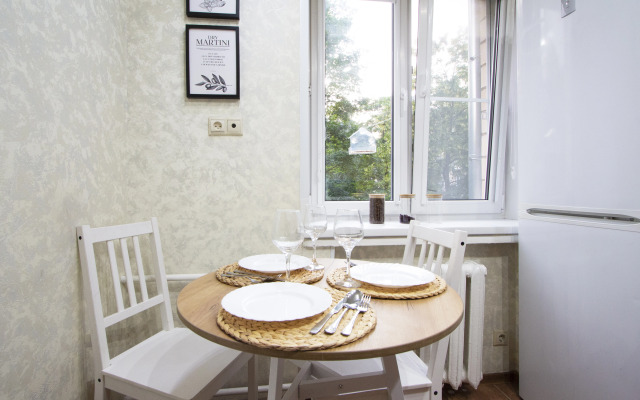 Trekhkomnatnaya S Izolirovannymi Komnatami Na Kievskoy Flat