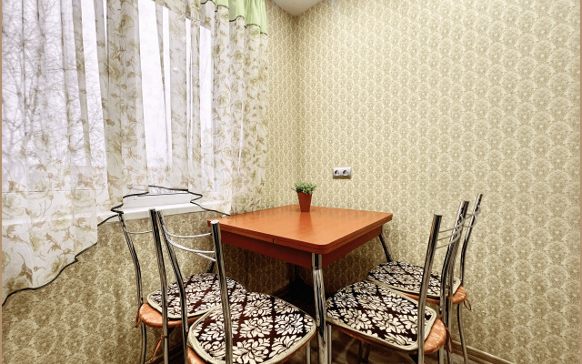 Апартаменты 51 для Большой Компании Полярный Комфорт на Кирова, 17