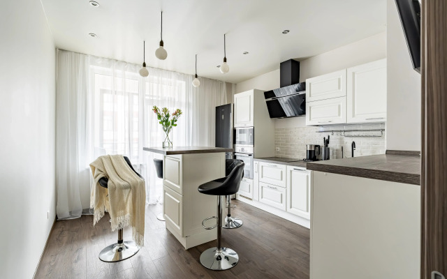 Квартира Antic на Кременчугской Satin Home