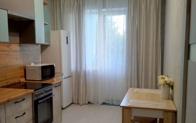 Квартира Уютная двухкомнатная