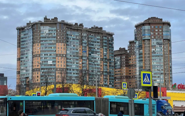Uyutnaya I Svetlaya U Metro Flat