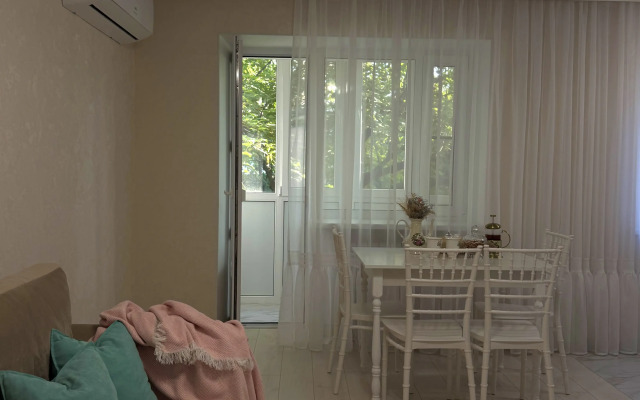 Uyutnaya V Tsentre Goroda Flat