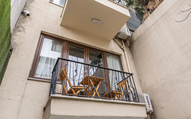Calanthe Residence Aparthotel