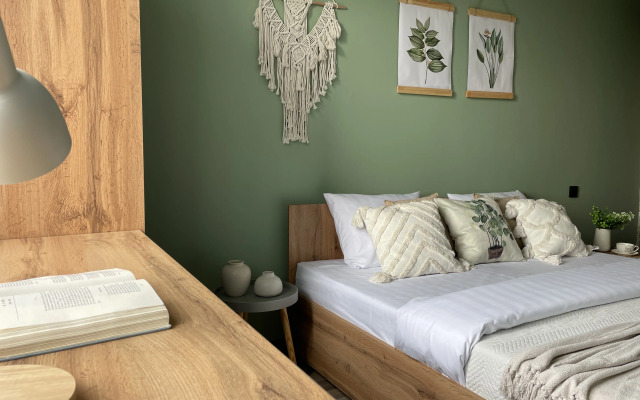 Апартаменты на Жданова