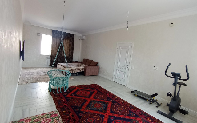 Na Mahachkalinskoy 50 Private house