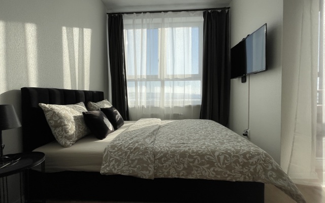 Апартаменты Nevotele на Лучистая 8