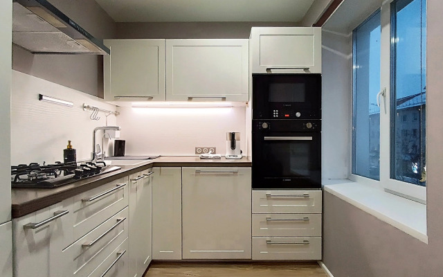 Квартира Уютный Север на Коминтерна 15