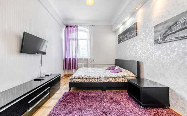 BelaTravel Apartments at 36 Karl Marx St.