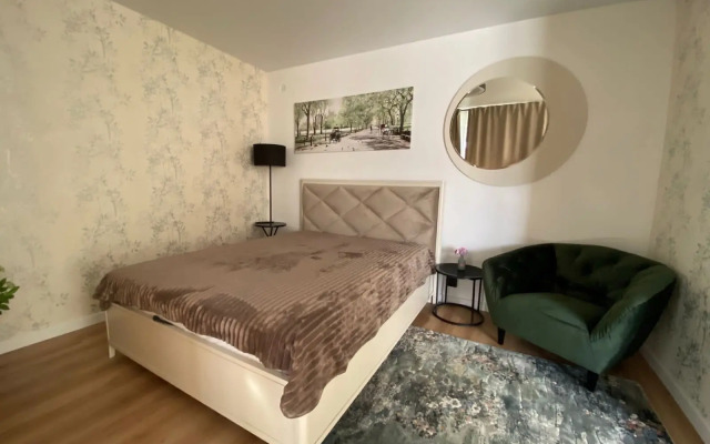 U Berega Morya s Vidom Na Park  Apartments