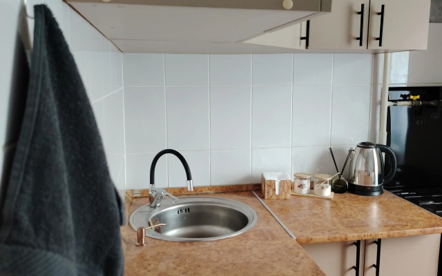 Yermak Neftyaniki Flat
