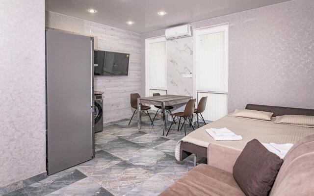 Studiya Lenina 298V Apartments