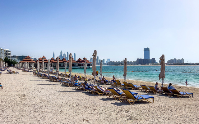 Апартаменты Tropical at Royal Amwaj with Private Beach