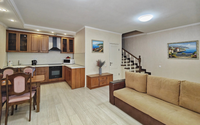 Квартира Тaунxауc В ЖК Пaнcионaтa Паpуc