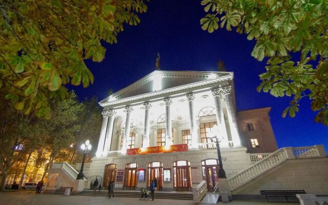 Частный дом на 1-м Академическом переулке 9