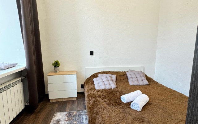 Ryadom S Russkim Muzeem I Mikhaylovskim Zamkom Apartments