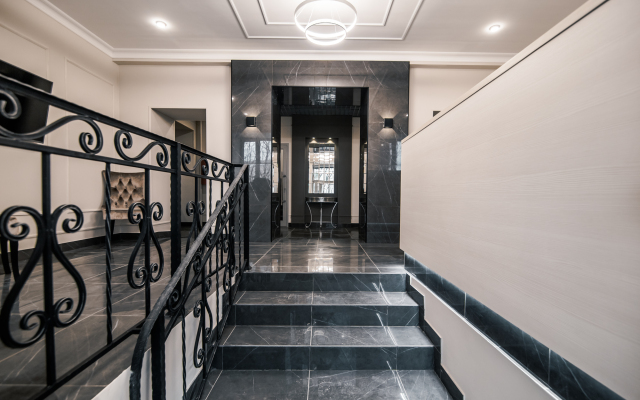 Romanov Hotel