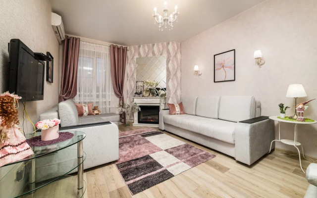 Квартира Трехкомнатная в Центре г. Казань на 15 Гостей.