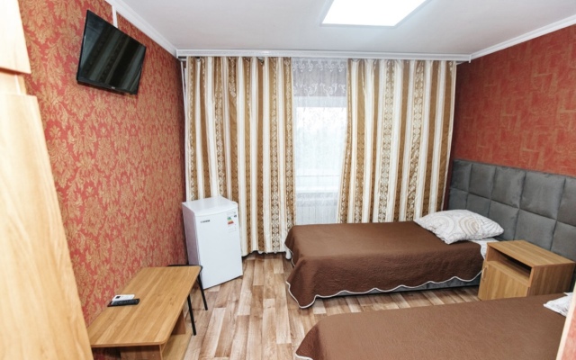 Uyut Guest House